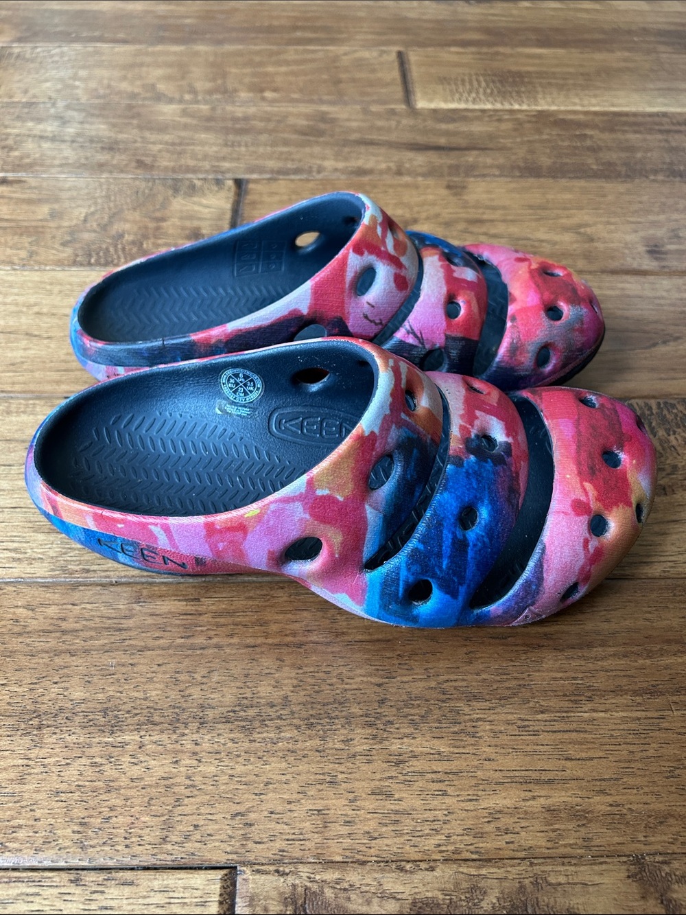 Keen Jerry Garcia Yogui Limited Edition Slip On Clogs Comfort Recovery Shoes 6